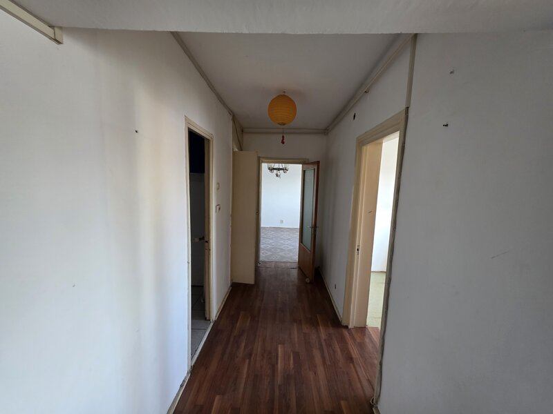 Drumul Taberei, Moghioros.